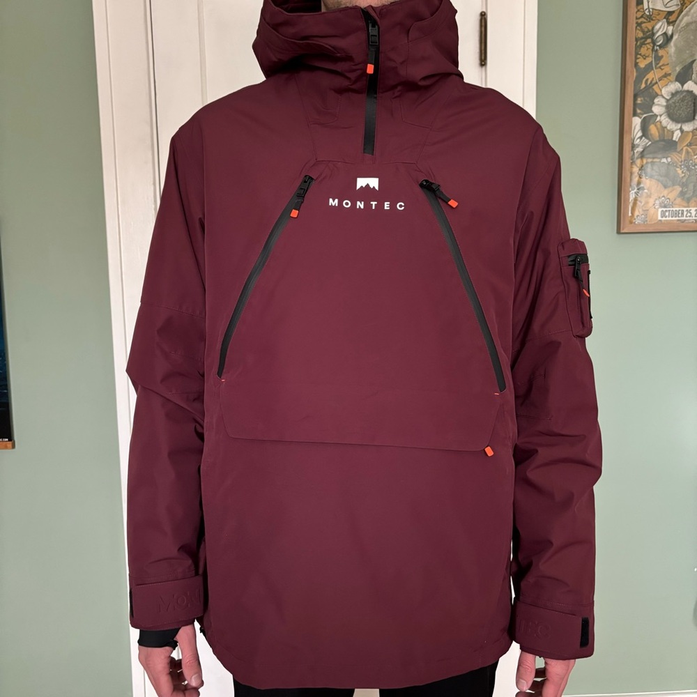 LIKE NEW Montec Ski/Snowboarding Jacket (Men's Large)